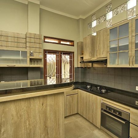 Dalai Home Kuta  Экстерьер фото